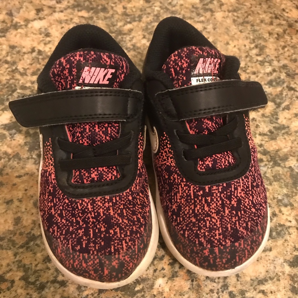 Nike Flex Toddler Size 8